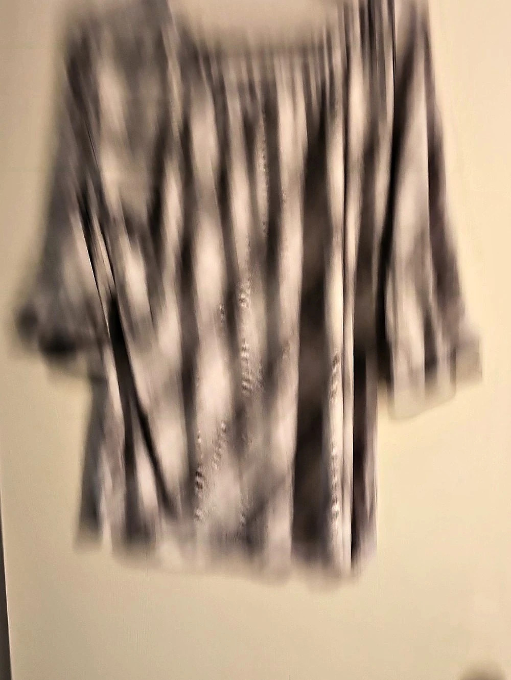 Elie MCcarthy Print Blouse in Black & White Like New